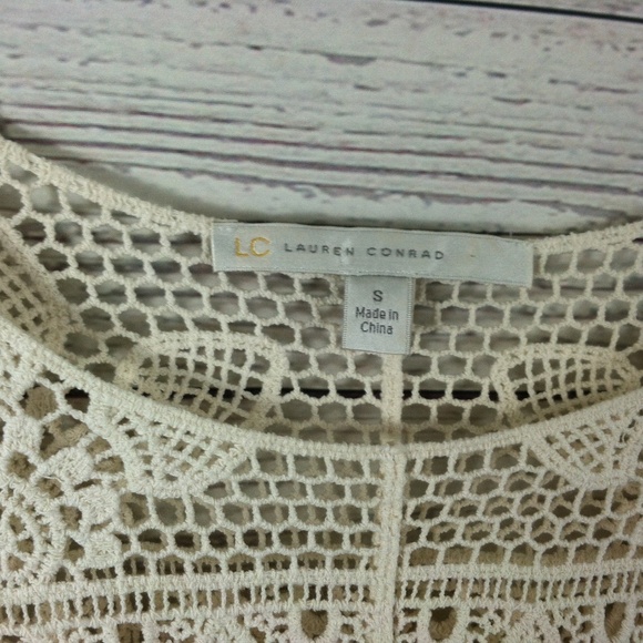 Lauren Conrad Crochet Top Small Boho Cute in Women - Picture 3 of 5